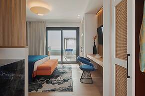 Cresanto Luxury Suites