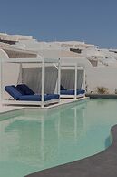 Cresanto Luxury Suites