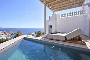GrandeMar Suites