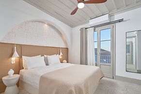 GrandeMar Suites