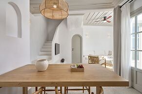 GrandeMar Suites