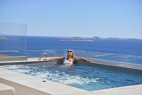 GrandeMar Suites