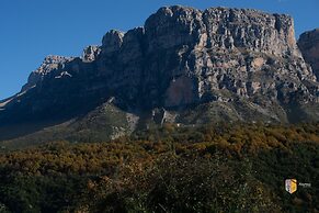 Arkefthos Mountain Hotel