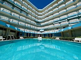 Sea View Apartment With Shared Pool