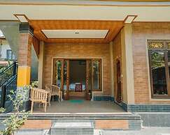 Rizky Guesthouse