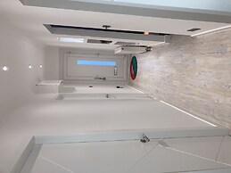 COP 26immaculate Newly Refurbished2 bed in Glasgow