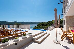 Holiday Villa Sasha