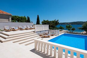 Holiday Villa Sasha