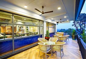 Amoravida By 7 Apple Resorts