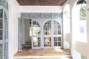 High Life Villa