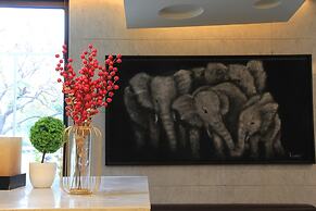 The Galerie Hotel
