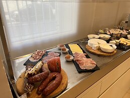 Hotel Card International