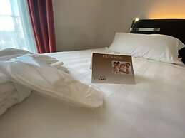 Hotel Card International
