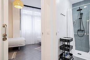 Color Apartments by Olala Homes