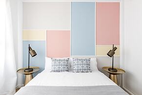 Color Apartments by Olala Homes