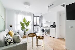 Color Apartments by Olala Homes