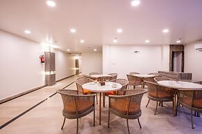 Hotel Maxx