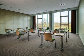 Intercityhotel Amsterdam Schiphol Airport