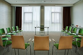 Intercityhotel Amsterdam Schiphol Airport