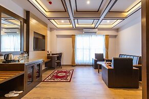 Mourya Hotel