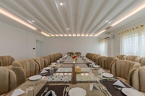 Mourya Hotel