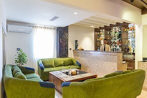 Mourya Hotel