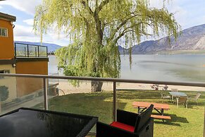 Richter Pass Beach Resort
