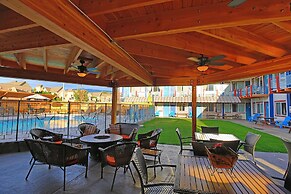 Bowmont Motel