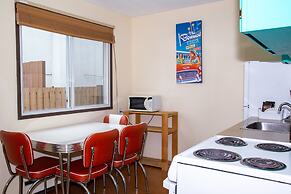 Bowmont Motel