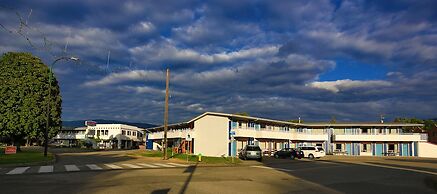 Bowmont Motel
