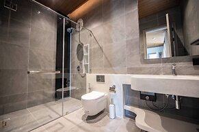 Akra Collection Layan Hideaway Villas