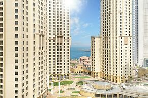 LUX Contemporary Suite Marina View 6
