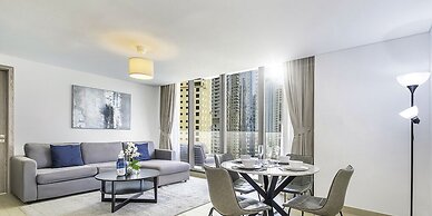 LUX Contemporary Suite Marina View 6
