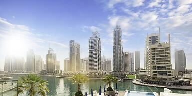 LUX Contemporary Suite Marina View 6