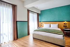 Fragments Hotel