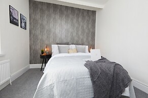 Your Sheffield Stays - Spacious 5 Bedroom House