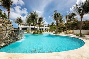 Blue Bay | The Reef