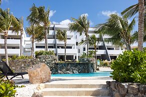 Blue Bay | The Reef