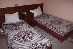 Sea Star Hotel