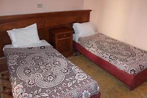 Sea Star Hotel