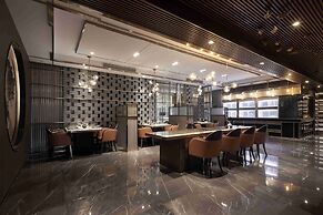 voco Xi'an Etdz by IHG