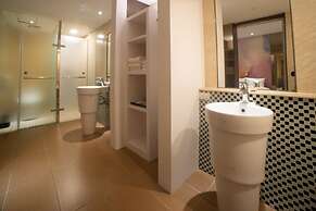 Artinn hotel