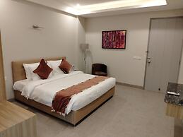 ROSASTAYS Gurugram Sec 31