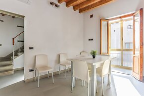 Uffizi Suite I