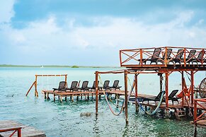 El Búho Lagoon Bacalar