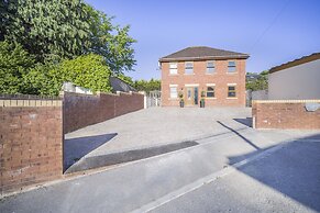 Coach House