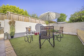 Coach House