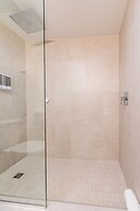 Rooms at Riveredge