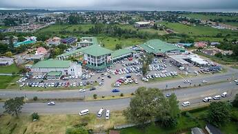 Hotel Savoy and Conference Centre