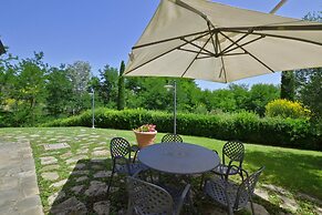 Francigena Apartments